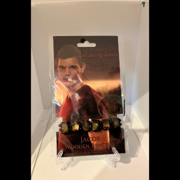 Twilight Saga Jacob Bracelet - Picture 1 of 2